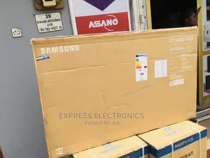Feel Perfect Shade in Real 4kuhd LED Smart 50”AU9000 Samsung