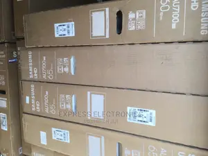 Samsung Real Smart 65”AU7172 UHD Brand New Tv +Wallmount