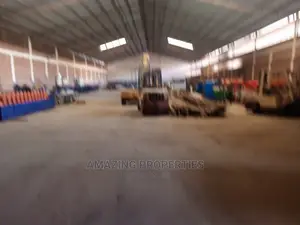Warehouses to Let 1000 Square Meter at Dwowulu