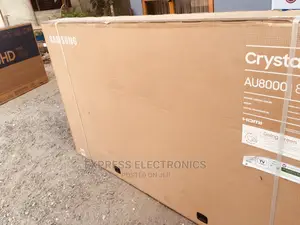 Clear Picture Quality Samsung 85”Au8000 UHD Real Smart Tv