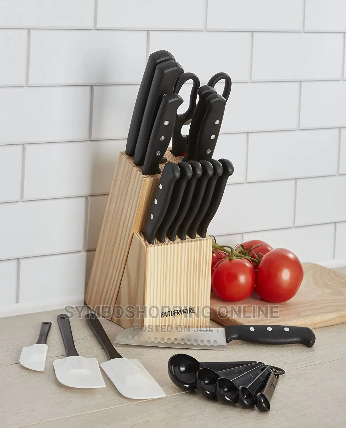 Farberware 22-Piece Never Needs Sharpening Knife Block Set