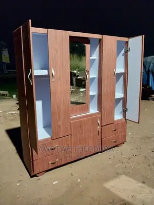 Quality 4in1 Wardrobe (Payment After Delivery)