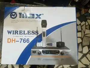 Max Professional Wireless Microphone