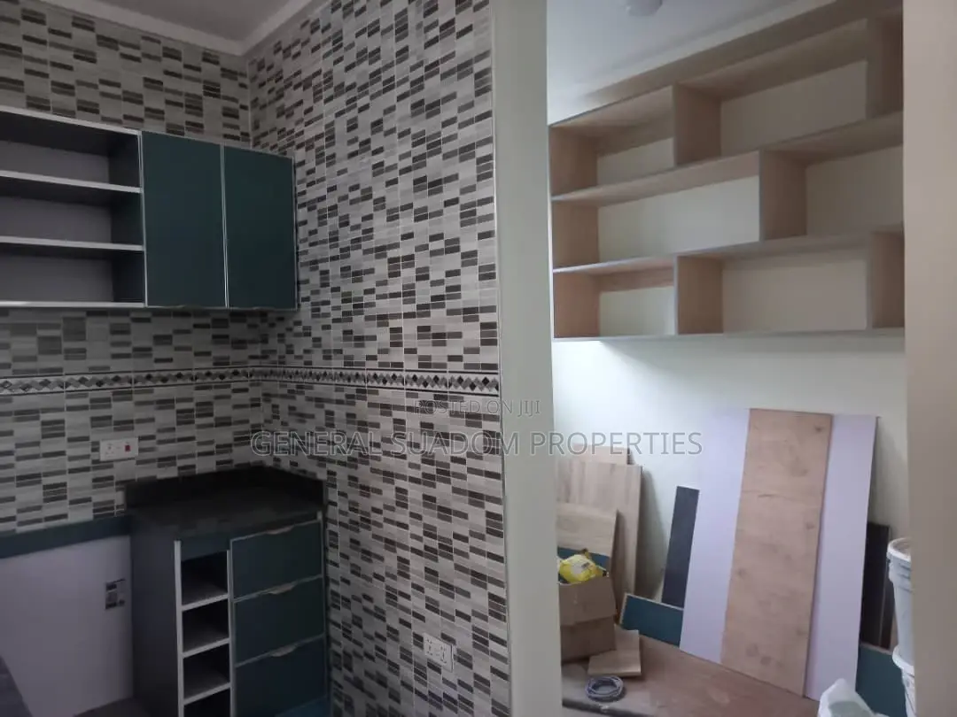 4bdrm Duplex in Suadom Properties, Baatsona Total for rent