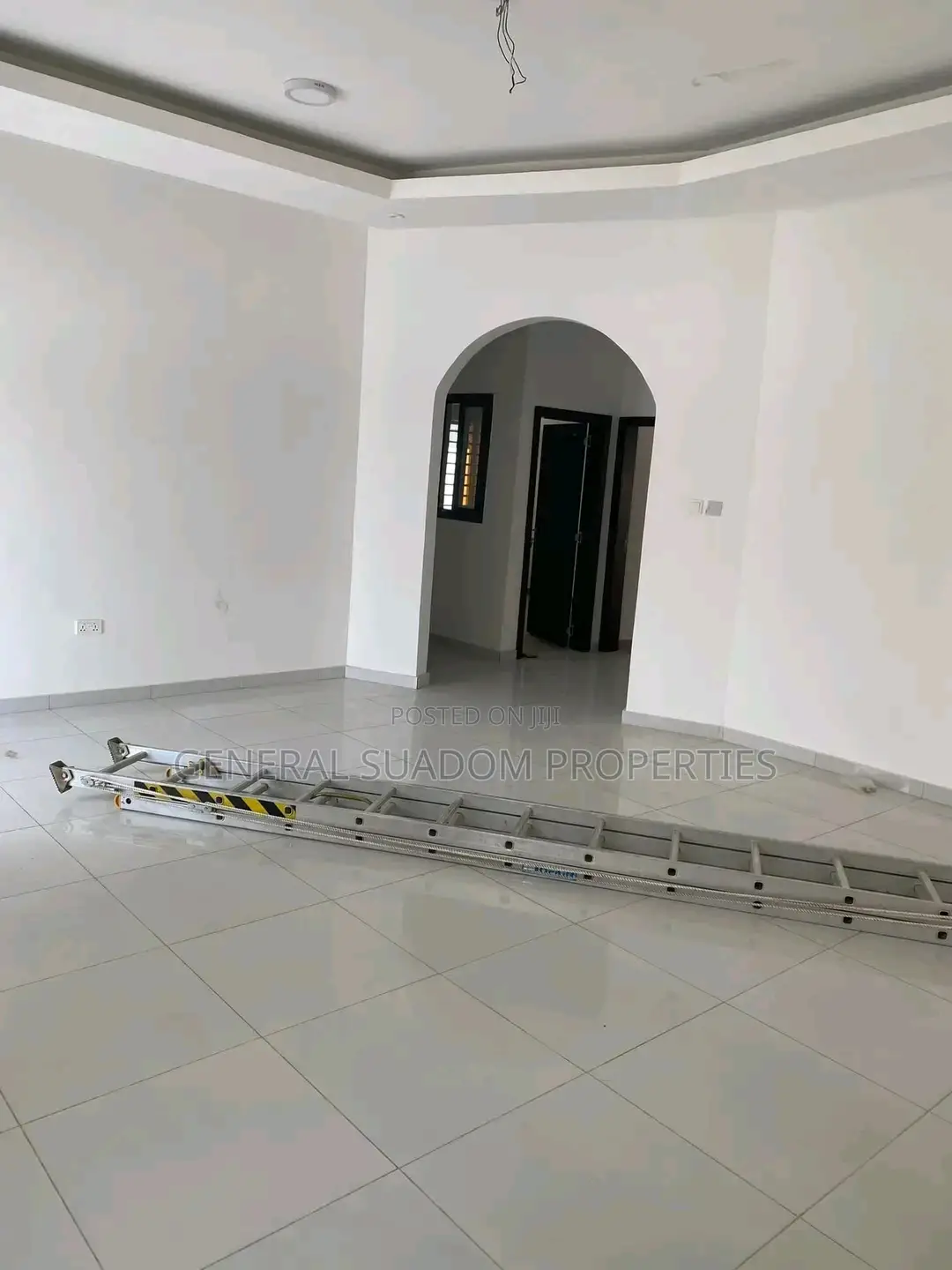 3bdrm House in Suadom Properties, Baatsona Total for rent