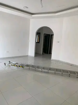 3bdrm House in Suadom Properties, Baatsona Total for rent
