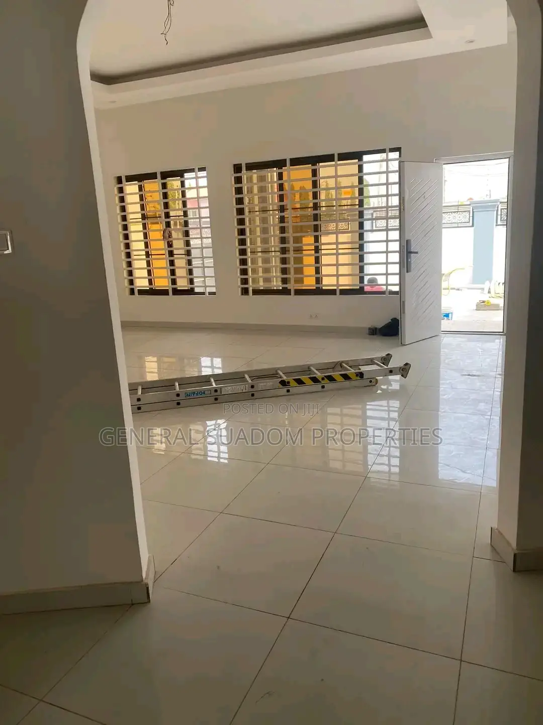 3bdrm House in Suadom Properties, Baatsona Total for rent