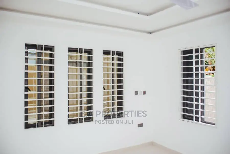 3bdrm House in E a Properties, Barrier for Sale