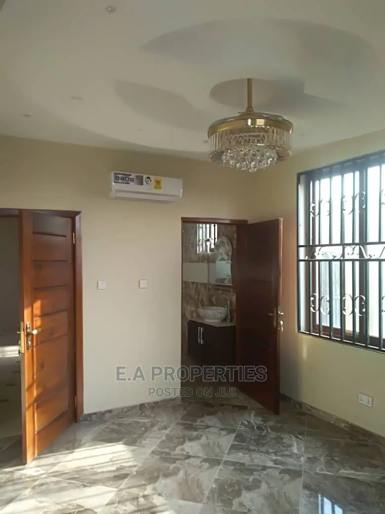 2bdrm Apartment in E a Properties, Ability for Rent