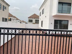 3bdrm House in Adenta for sale