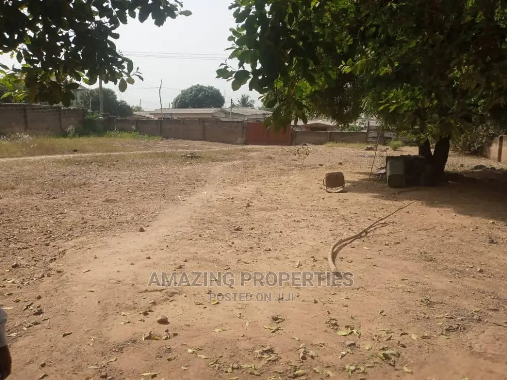 140x200 Plots of Land at Oyarifa