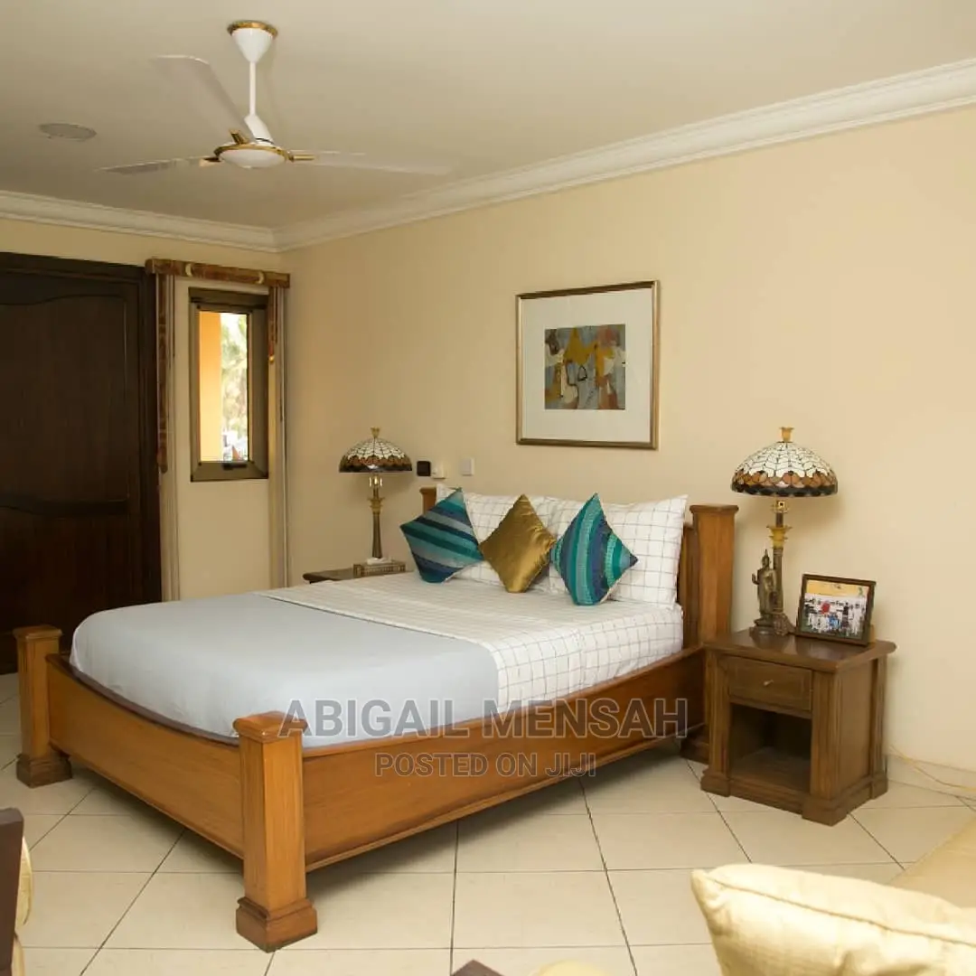 A Luxurious Mansion In Trasacco Valley Estate Phase 1