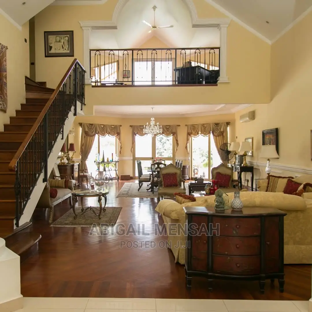 A Luxurious Mansion In Trasacco Valley Estate Phase 1