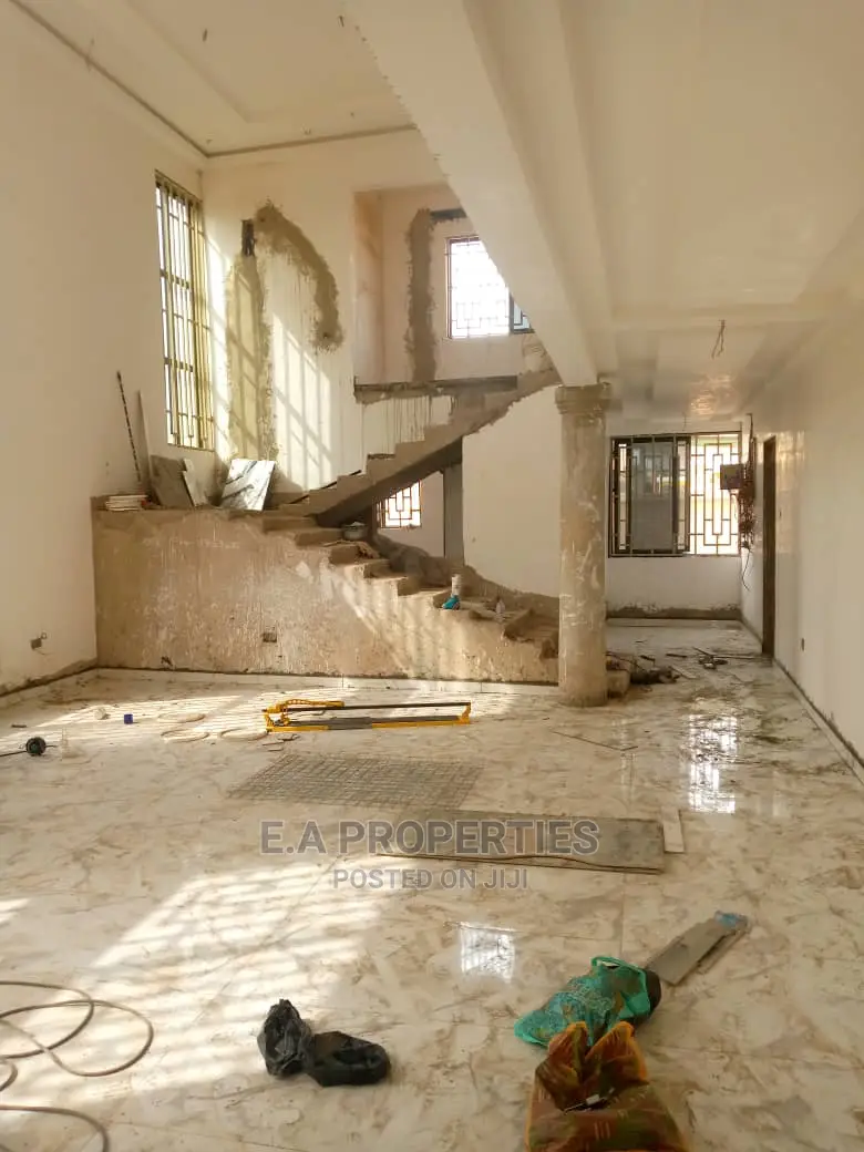 4bdrm House in E a Properties, Ghana Flag for Sale