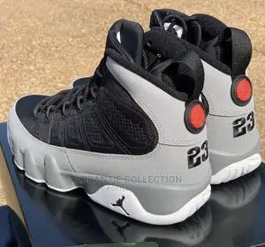 Air Jordan Retro 9 Particle Grey