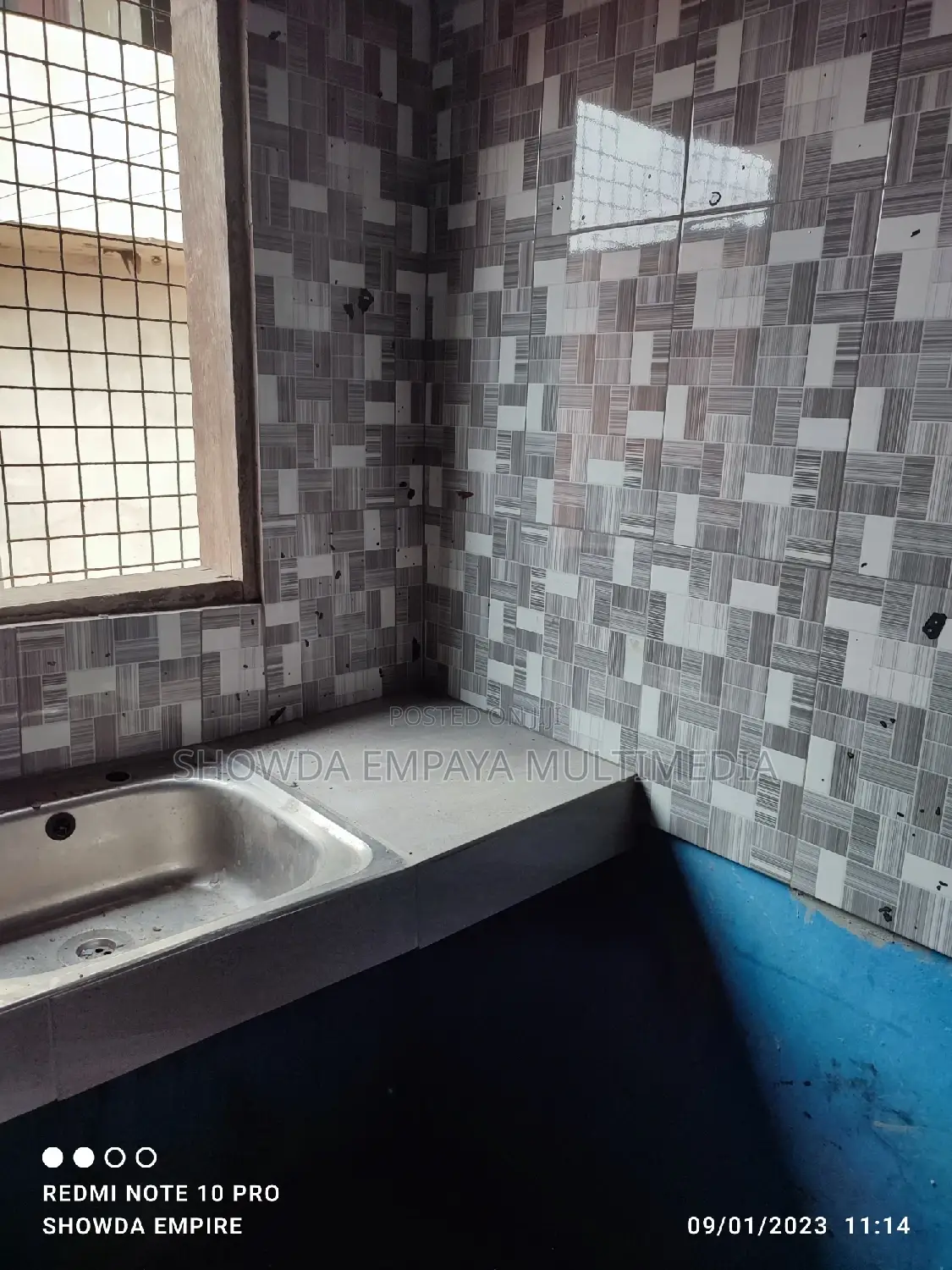 1bdrm House in Showda Empire, Kwashieman for rent