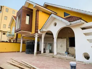 5bdrm House in Skm Property, East Legon for Rent