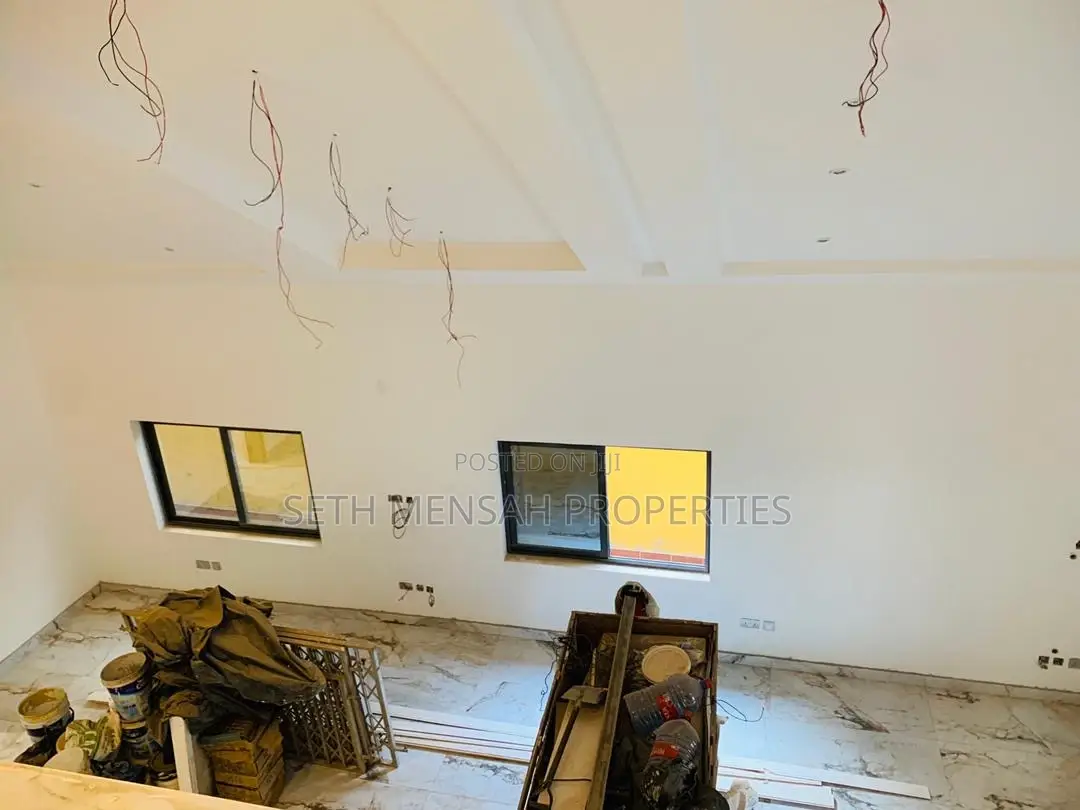 5bdrm House in Skm Property, East Legon for Rent
