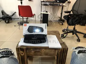 Brand New Rechargeable JBL CHARGE 5 Bluetooth Speaker 4sale