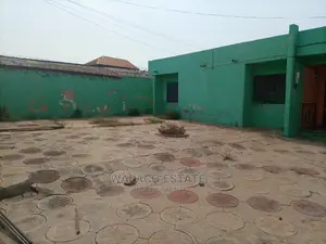 3bdrm House in Walako Estate, North Industrial Area for Rent