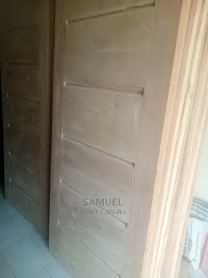 High Quality Local Wooden Doors