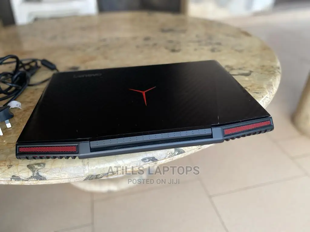 Laptop Lenovo Y70 8GB Intel Core I5 HDD+SSD 1.5T