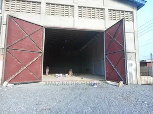 1950 Sqm Warehouse for Rent at Spintex