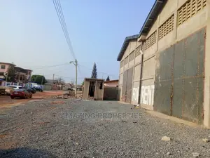 1950 Sqm Warehouse for Rent at Spintex