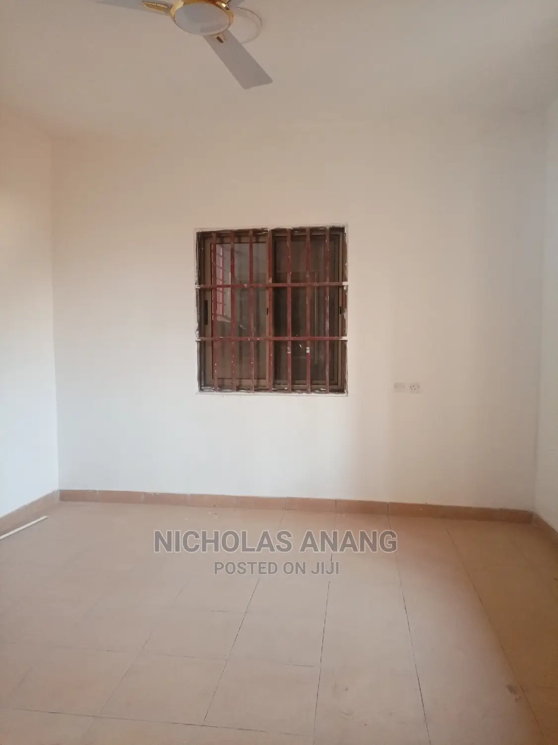 3bdrm Apartment in Dorns Properties, New Town for rent