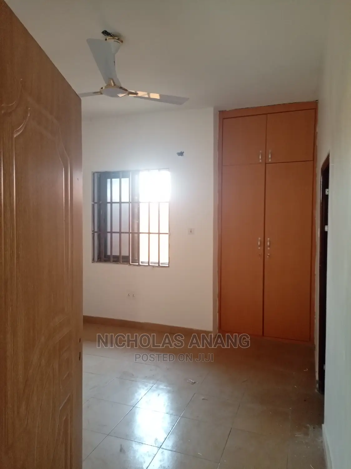 3bdrm Apartment in Dorns Properties, New Town for rent