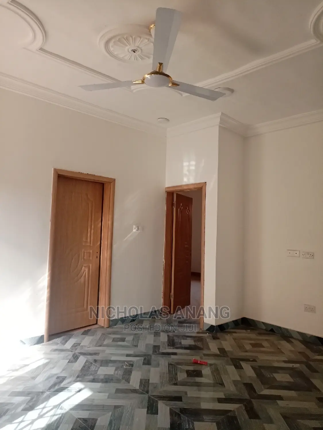 3bdrm Apartment in Dorns Properties, New Town for rent