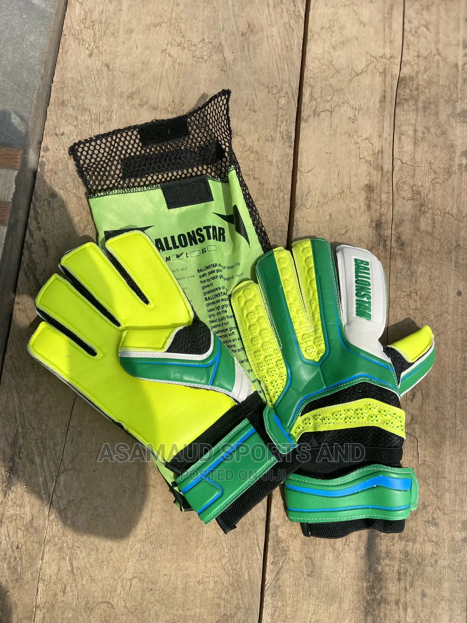 Original Keepers Gloves at Cool Price