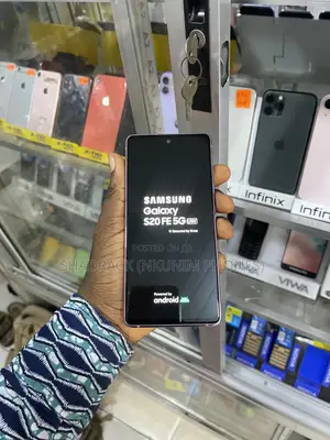 Samsung Galaxy S20 FE 128 GB Pink
