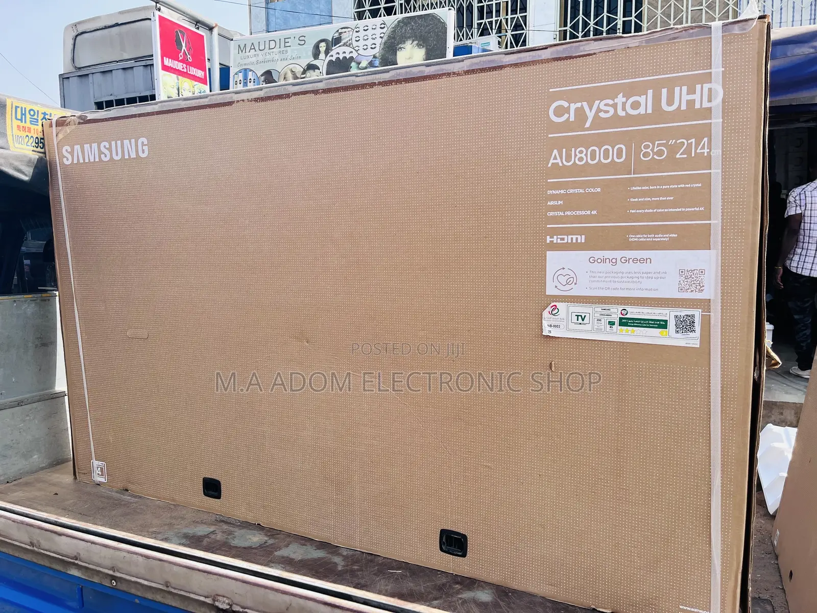 Sleek Slim More Than Ever Samsung 85” Series 8 Uhd Tv