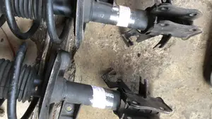 Nissan Sentra B16 Front Shocks