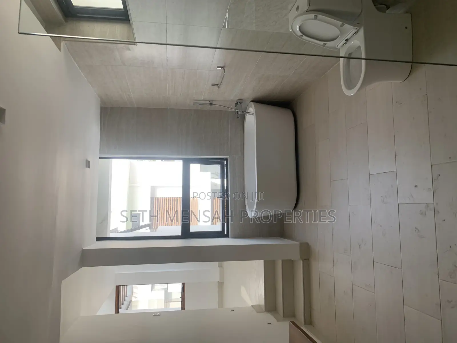 4bdrm House in Skm Property, Cantonments for Sale