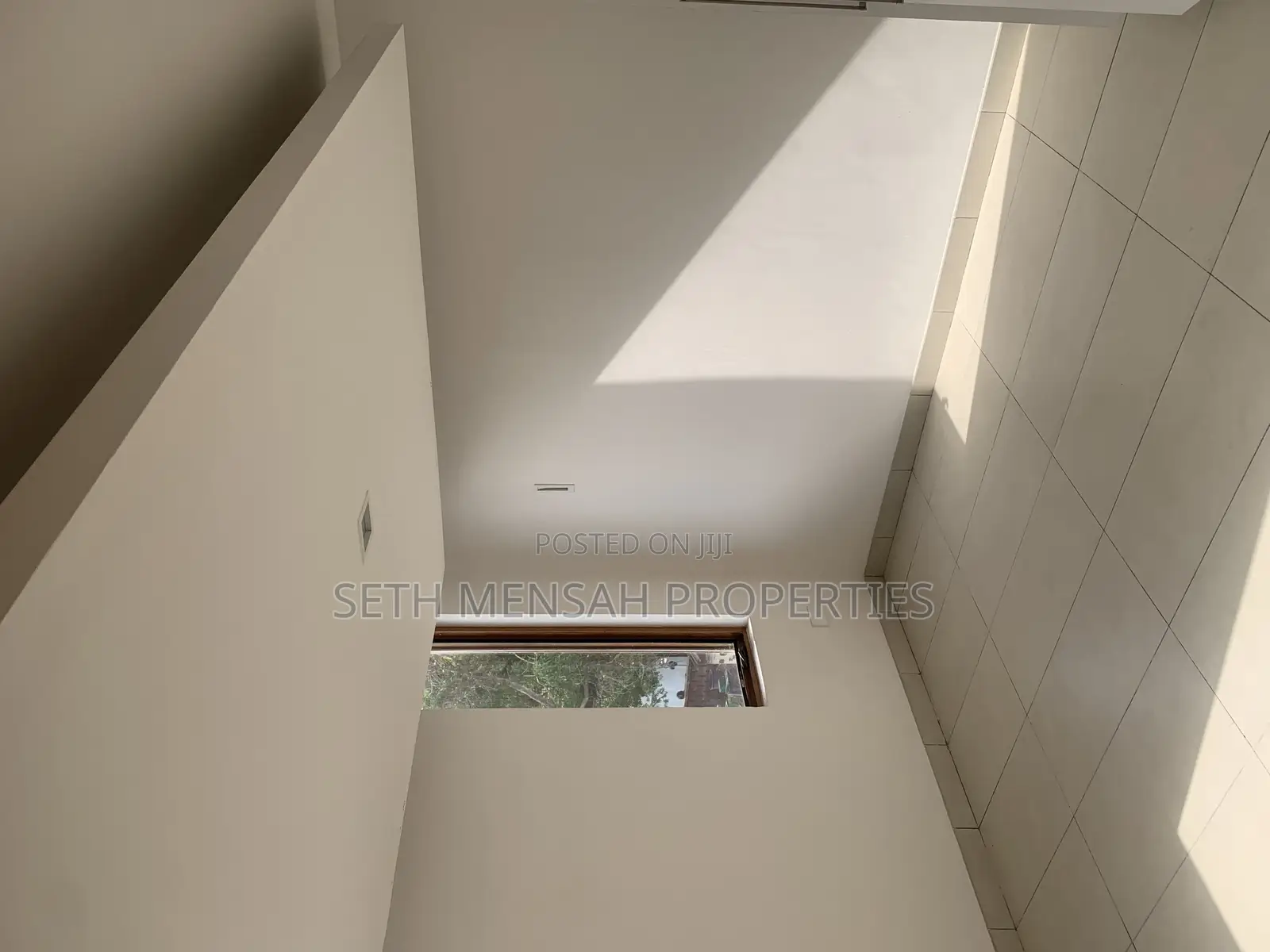 4bdrm House in Skm Property, Cantonments for Sale