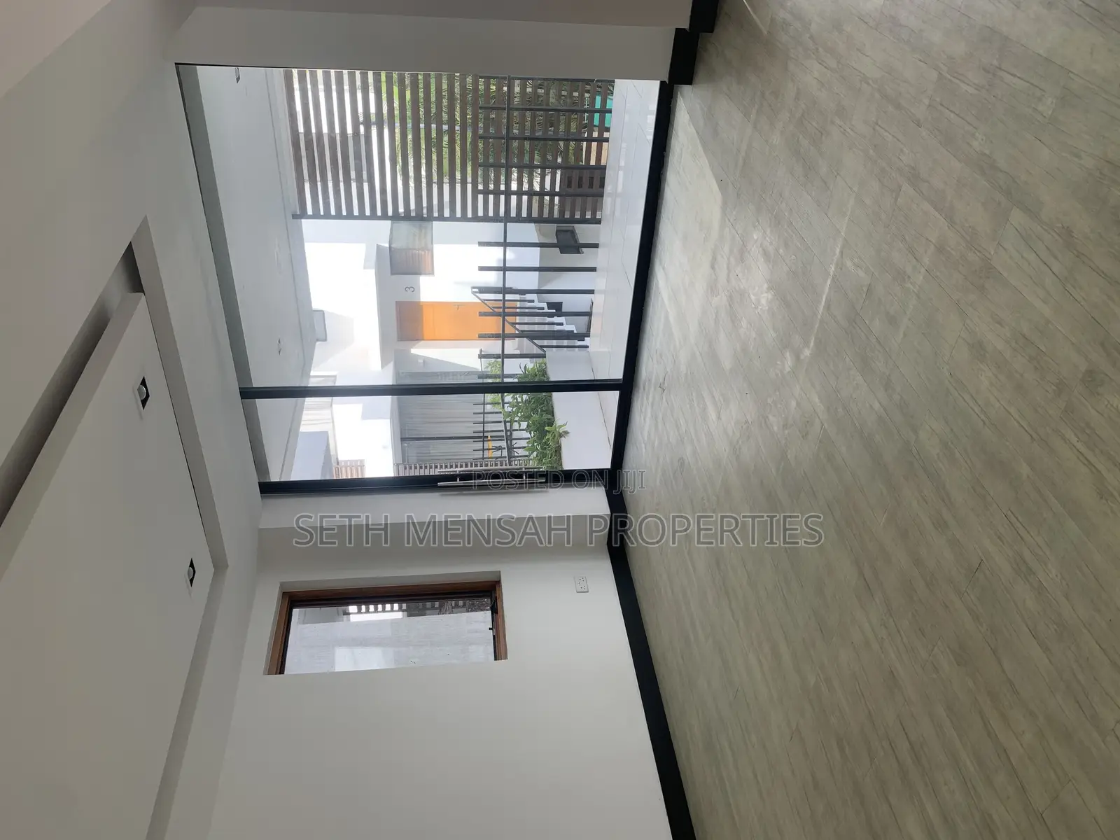 4bdrm House in Skm Property, Cantonments for Sale