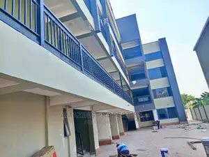 2bdrm House in 2 Bedrooms Available for rent