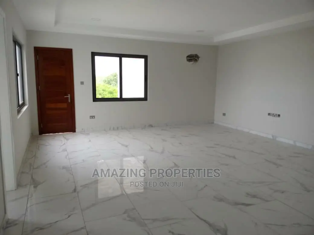 2bdrm House in 2 Bedrooms Available for rent
