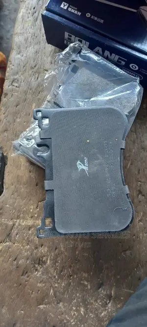 Mercedes Benz W205 C300 2019 4matic Front BRAKE PAD in Stock