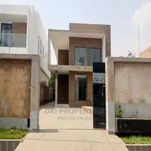 3bdrm House in Dki Properties, East Legon for Sale