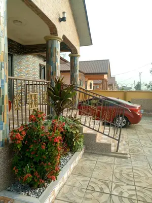 Furnished 3bdrm House for Sale