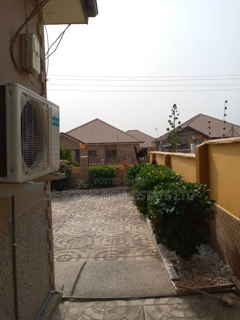 Furnished 3bdrm House for Sale