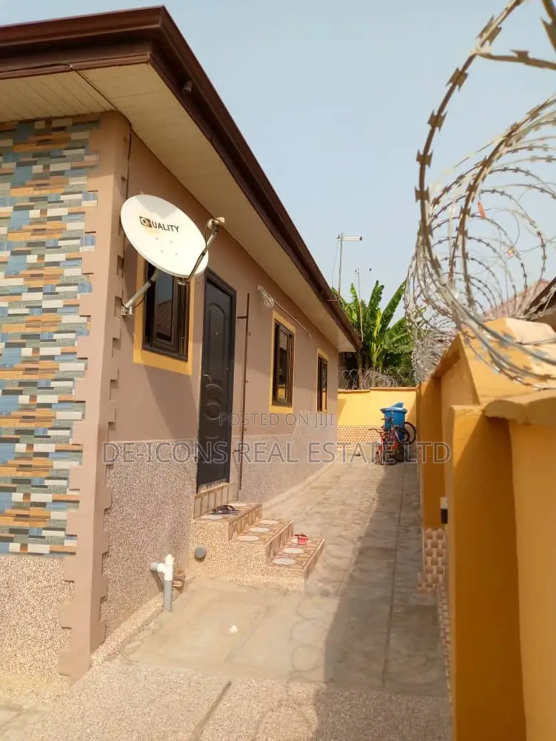 Furnished 3bdrm House for Sale