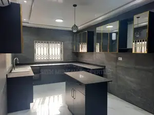 5bdrm House in Skm Property, East Legon for Sale