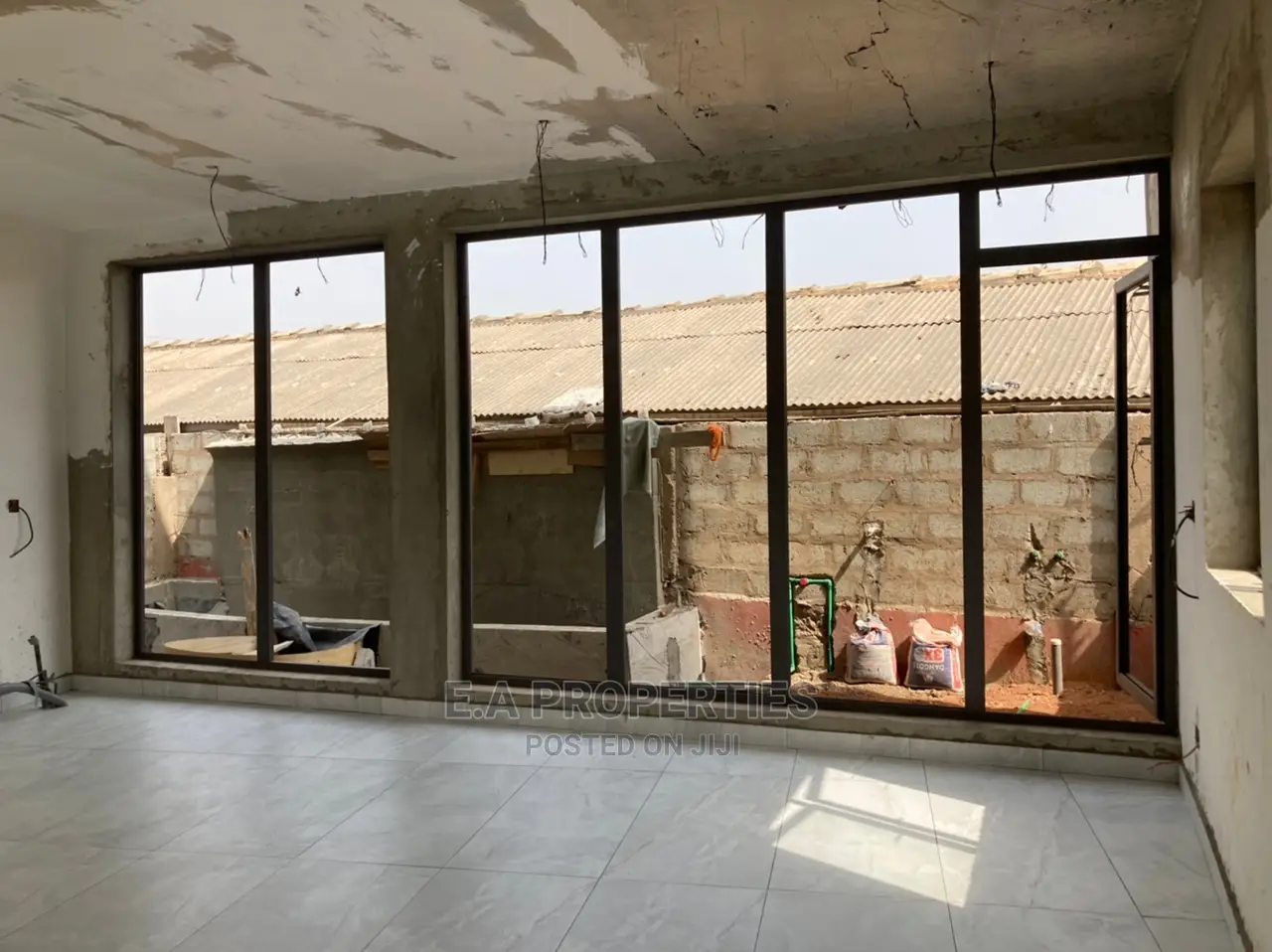 3bdrm House in E a Properties, Coca Cola for Sale