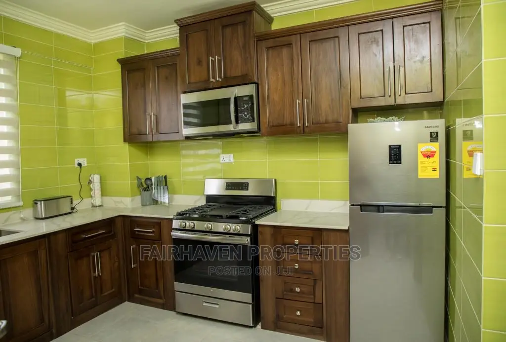 Fully Furnished 2 Bedrooms Apartment for Rent at Spintex