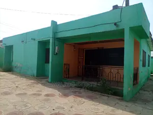 3bdrm House in Walako Estate, North Industrial Area for Rent