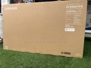 With Dynamic Crystal Colors Samung 55 Series 8 Smart Tv